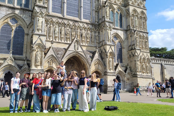 obozy-jezykowe-i-zagraniczne-wycieczki-3